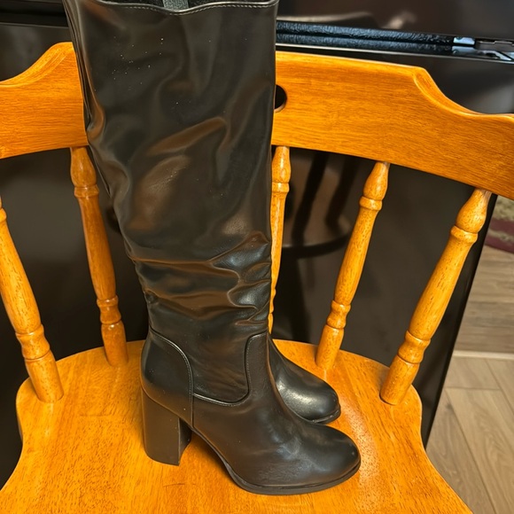 Allegra K 6 NWOB Black faux leather 3” chunky heel knee high zipper boots - Picture 1 of 6
